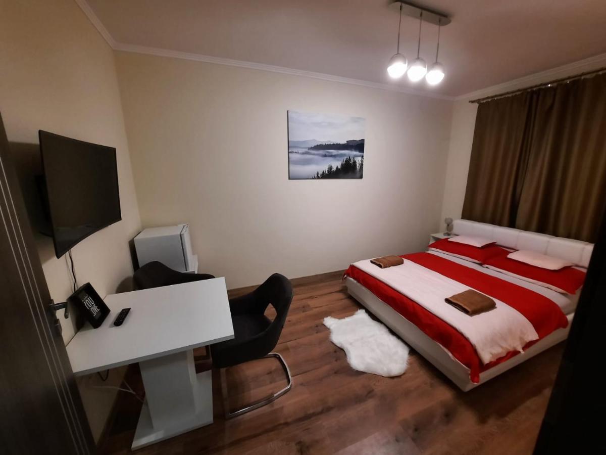 Bed and Breakfast Borostyan Panzio Debrecen Exterior foto
